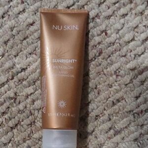 Nu Skin Sunright Insta Glow Tinted Self-Tanning Gel - Bronze